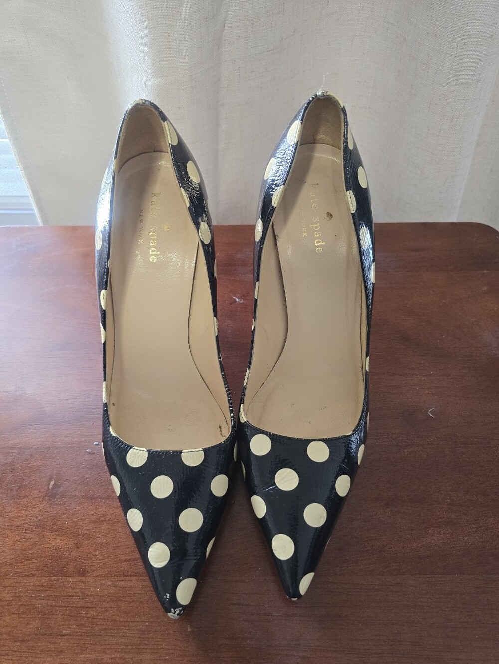 Kate Spade “Licorice” Black & Cream Polka Dot Patent Leather Heels Size 9 1/2